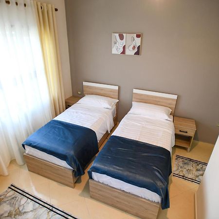 Villa Solitude Berat Ngoại thất bức ảnh