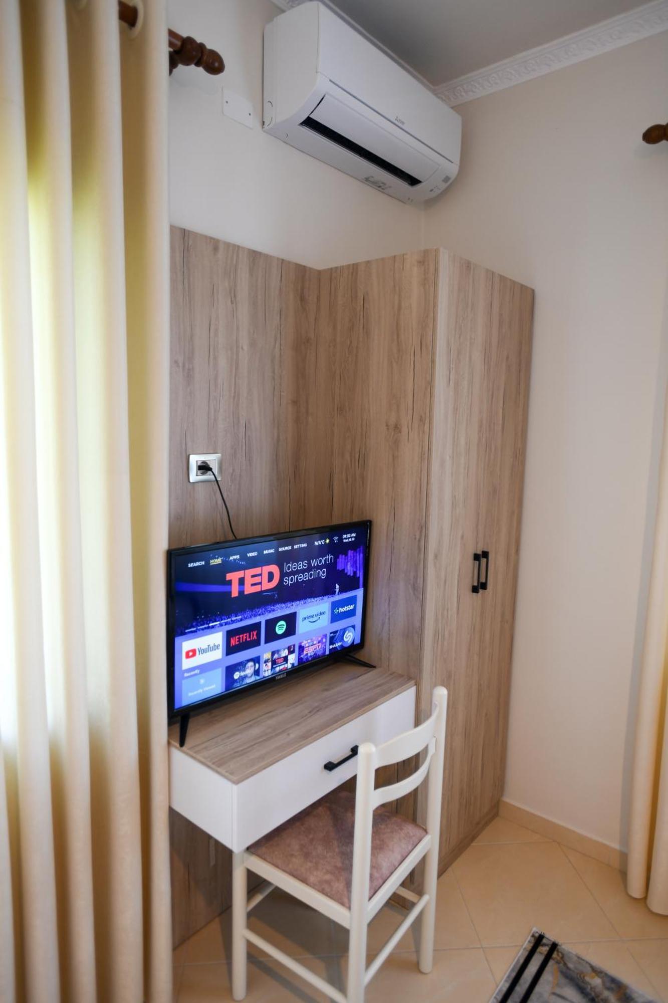 Villa Solitude Berat Ngoại thất bức ảnh