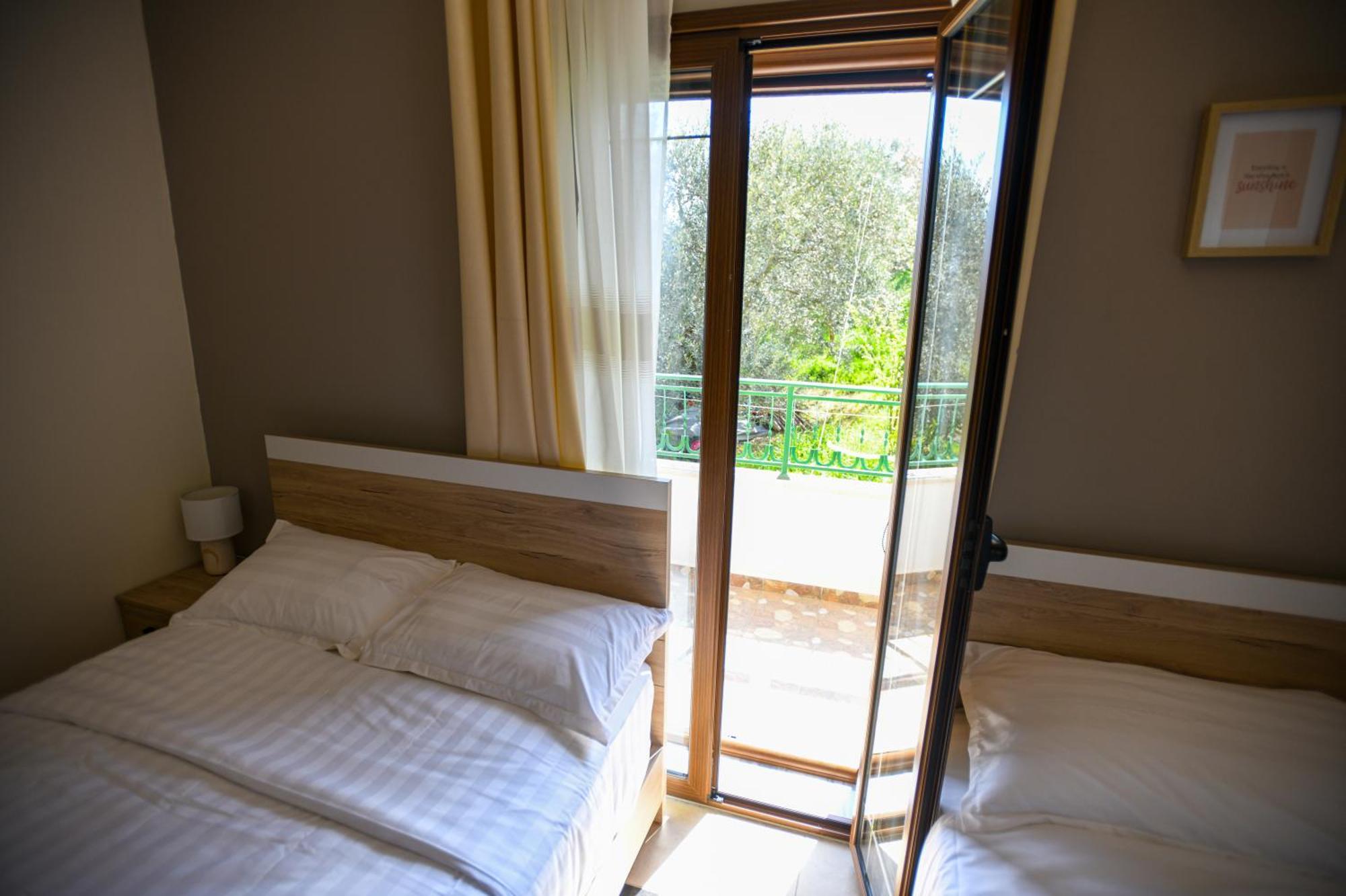 Villa Solitude Berat Ngoại thất bức ảnh