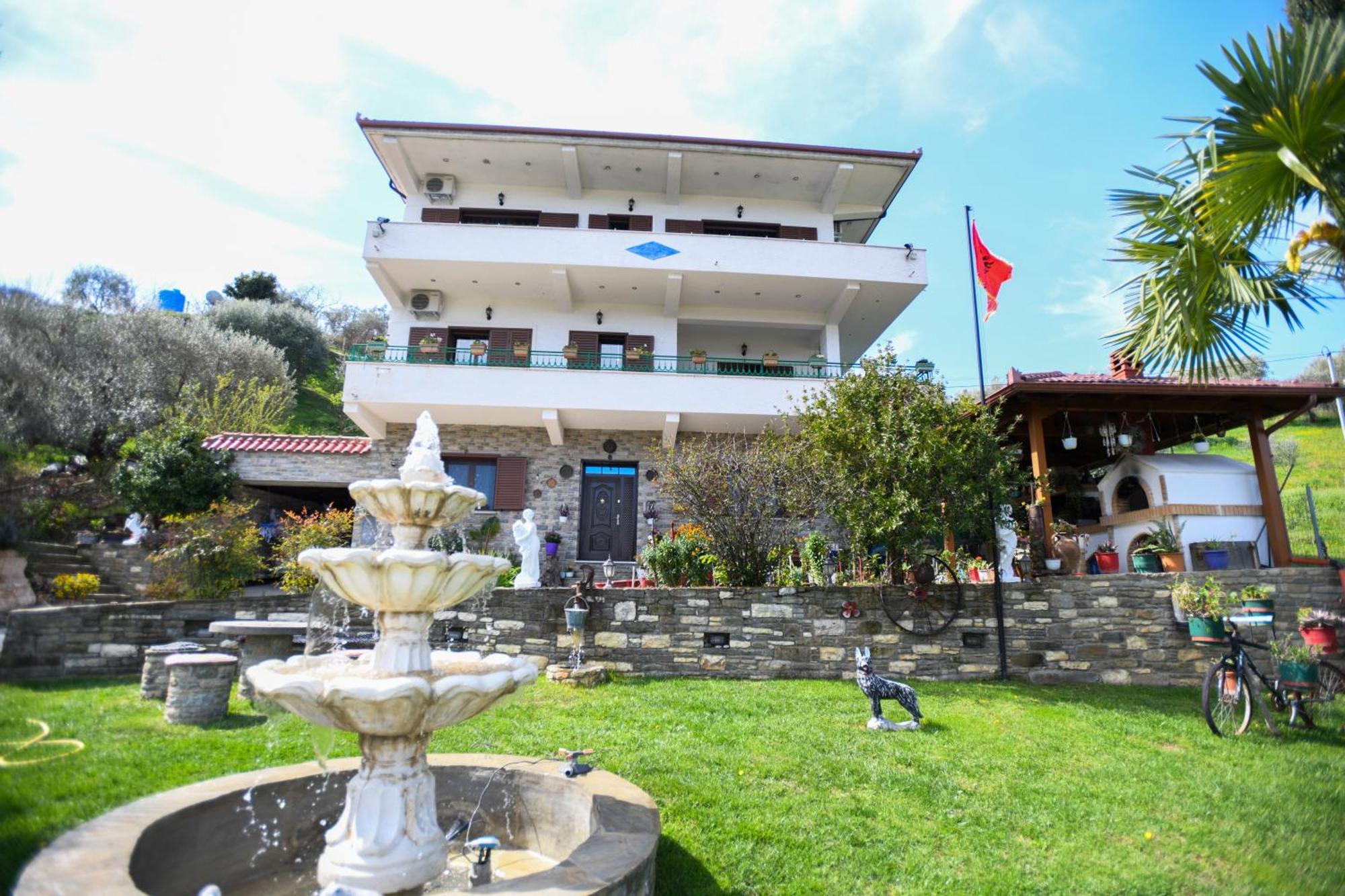 Villa Solitude Berat Ngoại thất bức ảnh